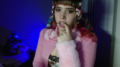 Snapshot of kairilovescumm chatting on 01/11/25, 01:16 Kairi online show from 01/11/25, 01:16