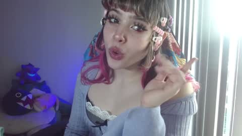 Snapshot of kairilovescumm chatting on 01/11/25, 10:29 Kairi online show from 01/11/25, 10:29