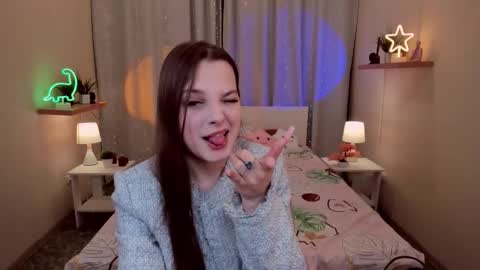 Kaisa online show from 11/22/25, 07:46