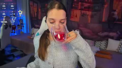 Kaisa online show from 11/30/25, 05:17