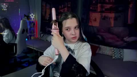 Kaisa online show from 12/20/25, 05:53