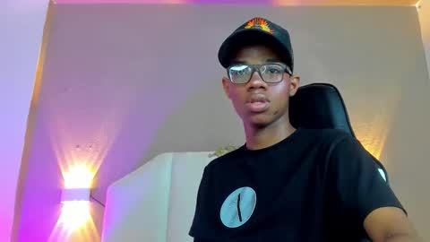 Snapshot of kaisonrouse chatting on 02/28/26, 08:10 kaisonrouse online show from 02/28/26, 08:10