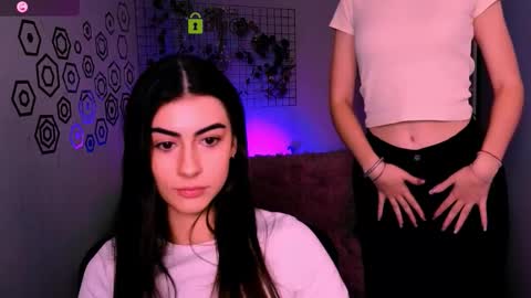 Kaisy online show from 11/28/25, 10:29