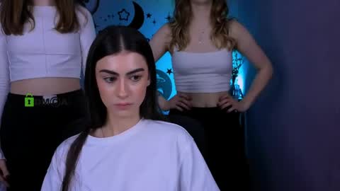 Kaisy online show from 04/19/26, 09:19