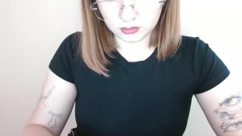 Kaitlin online show from 03/03/26, 12:11