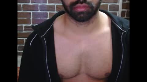 Snapshot of kaku69696 chatting on 01/08/25, 05:37 Vicky online show from 01/08/25, 05:37