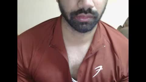 Snapshot of kaku69696 chatting on 02/15/25, 05:30 Vicky online show from 02/15/25, 05:30