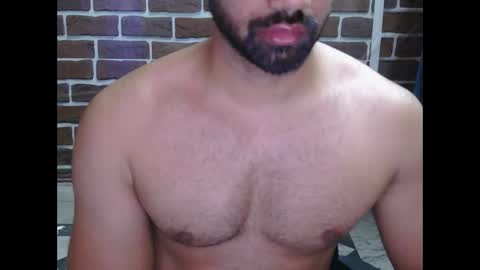 Snapshot of kaku69696 chatting on 02/19/25, 04:44 Vicky online show from 02/19/25, 04:44