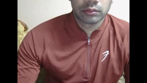 Snapshot of kaku69696 chatting on 03/01/25, 04:37 Vicky online show from 03/01/25, 04:37