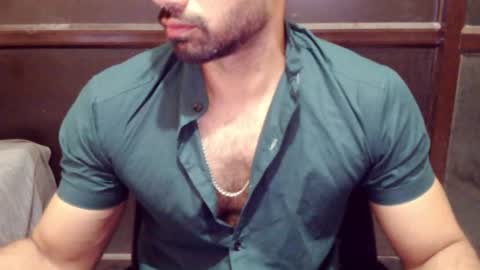 Snapshot of kaku69696 chatting on 10/17/25, 05:59 Vicky online show from 10/17/25, 05:59