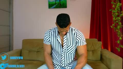 Snapshot of kale_tomson chatting on 05/01/26, 05:39 kale thomson online show from 05/01/26, 05:39