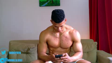 Snapshot of kale_tomson chatting on 05/18/26, 03:29 kale thomson online show from 05/18/26, 03:29