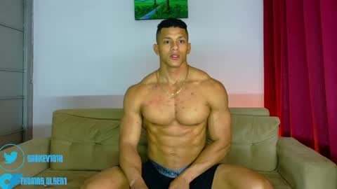Snapshot of kale_tomson chatting on 05/20/26, 12:06 kale thomson online show from 05/20/26, 12:06