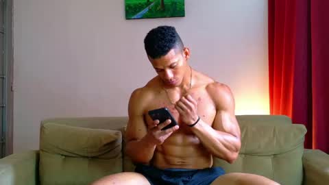 Snapshot of kale_tomson chatting on 05/25/26, 03:40 kale thomson online show from 05/25/26, 03:40