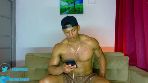 Snapshot of kale_tomson chatting on 06/01/26, 01:51 kale thomson online show from 06/01/26, 01:51