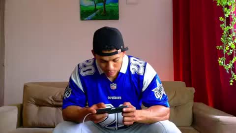 Snapshot of kale_tomson chatting on 07/14/26, 08:25 kale thomson online show from 07/14/26, 08:25