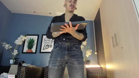 Kale online show from 11/23/25, 11:54