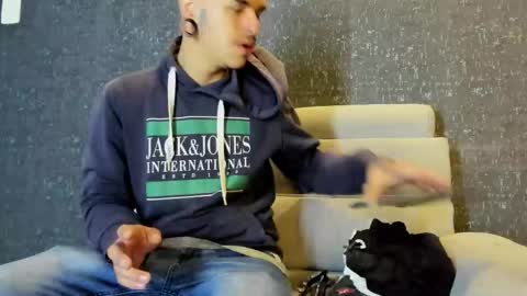 Kale online show from 01/19/26, 11:14