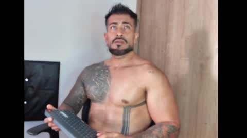 Snapshot of kaleth_price chatting on 03/06/25, 03:45 Kaleth Price online show from 03/06/25, 03:45