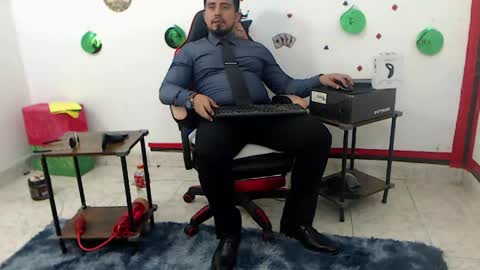 Snapshot of kalethbigdick88 chatting on 05/17/26, 05:38 Kaleth online show from 05/17/26, 05:38