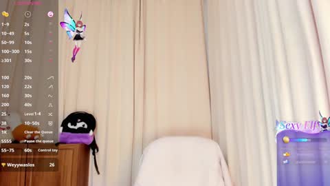 Kali Ka Please help me with your thumbs up its important   dont forget my birthday on October 26 online show from 01/08/25, 08:29