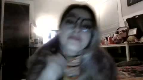 kali_kraz3 online show from 11/30/25, 12:47