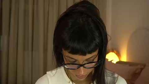 kaligray10 online show from 09/08/25, 08:08