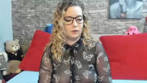 kalindahot online show from 04/24/26, 06:21
