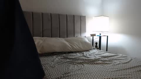 Snapshot of kalindi_ chatting on 01/28/25, 01:38 ONLY FANS  cami0777 FANSLY Camilabcruz777    instagram  online show from 01/28/25, 01:38