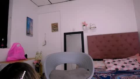 Kalliste online show from 12/02/25, 03:23