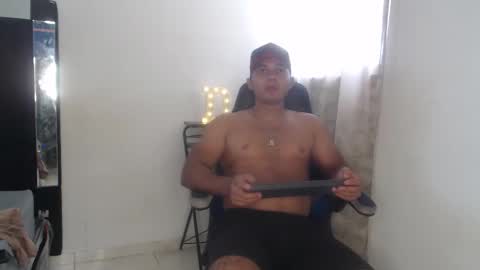 kalvinhot77 online show from 09/30/25, 07:52