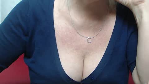 KamaliaSim online show from 01/19/25, 04:22