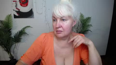 Snapshot of kamaliasim chatting on 05/19/26, 06:36 KamaliaSim online show from 05/19/26, 06:36