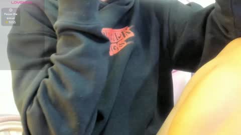    online show from 01/28/25, 12:11