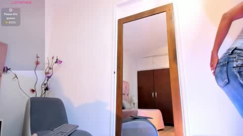    online show from 05/15/26, 07:32