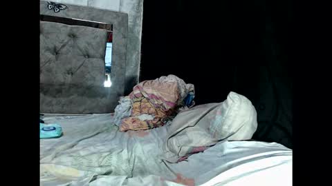 kamila_horney online show from 02/18/26, 12:50