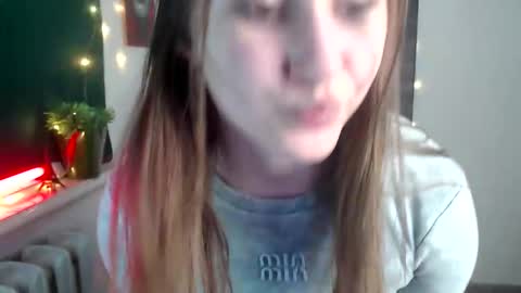 kamilla_love_ online show from 12/05/25, 04:58
