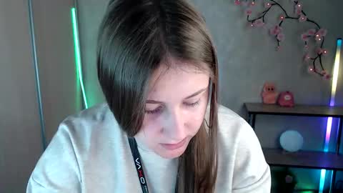 Snapshot of kamilla_love_ chatting on 05/24/26, 12:32 kamilla_love_ online show from 05/24/26, 12:32