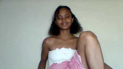 kamillah69 online show from 12/13/25, 08:47