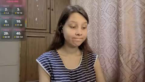 Snapshot of kamisalling chatting on 11/18/25, 08:52 Mari Simmons online show from 11/18/25, 08:52