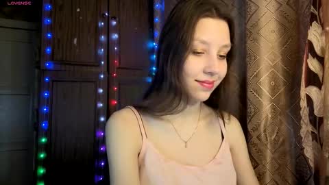 Snapshot of kamisalling chatting on 01/12/26, 12:05 Mari Simmons online show from 01/12/26, 12:05