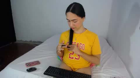 -- kammi -- online show from 03/26/26, 02:06