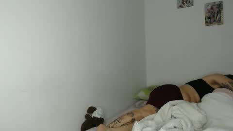 kammy   y   camila online show from 11/29/25, 04:43