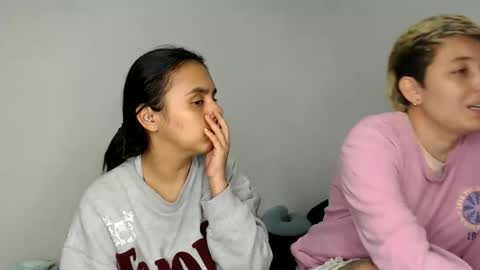 kammy   y   camila online show from 03/18/26, 02:04