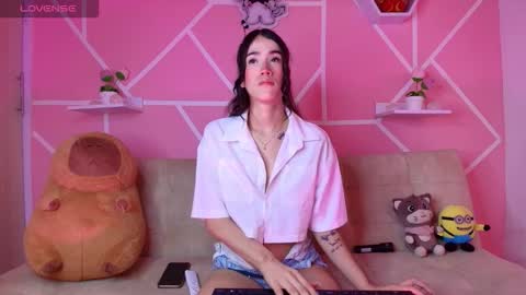 kaoriille online show from 11/04/25, 12:15