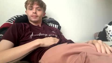 kaponeskyynew online show from 12/02/25, 09:10