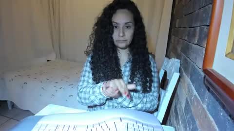 kara online show from 02/14/25, 02:18