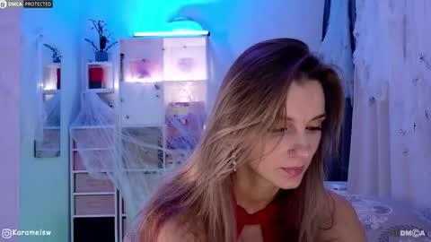 Julia online show from 11/05/25, 11:16