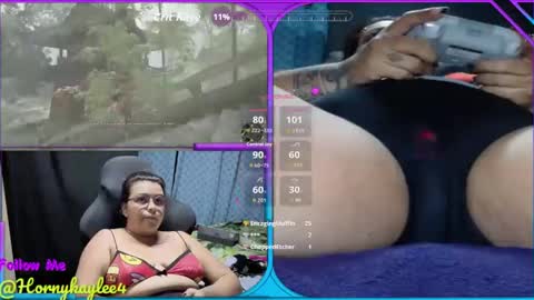 Snapshot of kareen_shantall chatting on 11/15/25, 03:04 Kareen online show from 11/15/25, 03:04