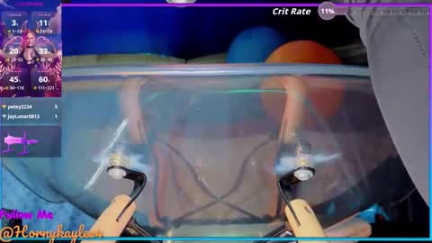 Snapshot of kareen_shantall chatting on 12/01/25, 11:43 Kareen online show from 12/01/25, 11:43